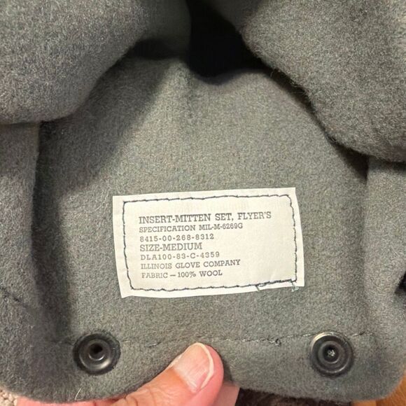 NWOT Flyers Mittens Wool Liner Cold Weather Medium - Picture 5 of 6